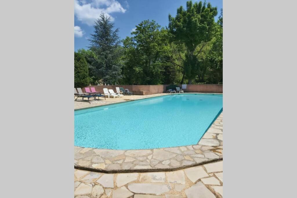 Eblouissant Appartement Au Calme D'Une Residence Avec Piscine Idealement Situe Au Pied Du Colorado Provencal Dans Le Prestigieux Luberon Rustrel Eksteriør billede