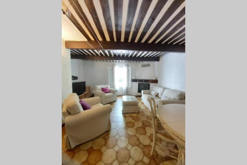 Eblouissant Appartement Au Calme D'Une Residence Avec Piscine Idealement Situe Au Pied Du Colorado Provencal Dans Le Prestigieux Luberon Rustrel Eksteriør billede