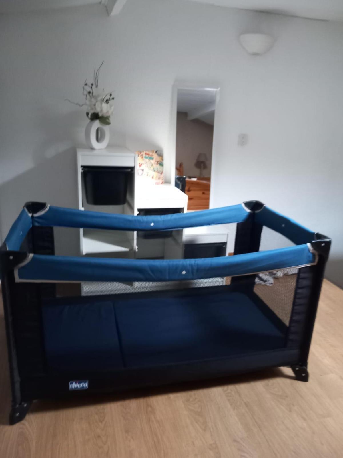 Eblouissant Appartement Au Calme D'Une Residence Avec Piscine Idealement Situe Au Pied Du Colorado Provencal Dans Le Prestigieux Luberon Rustrel Eksteriør billede
